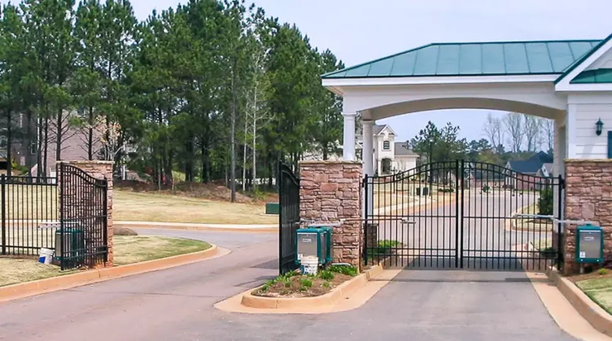 DKS DoorKing slide gate operator for commercial property in South Carolina